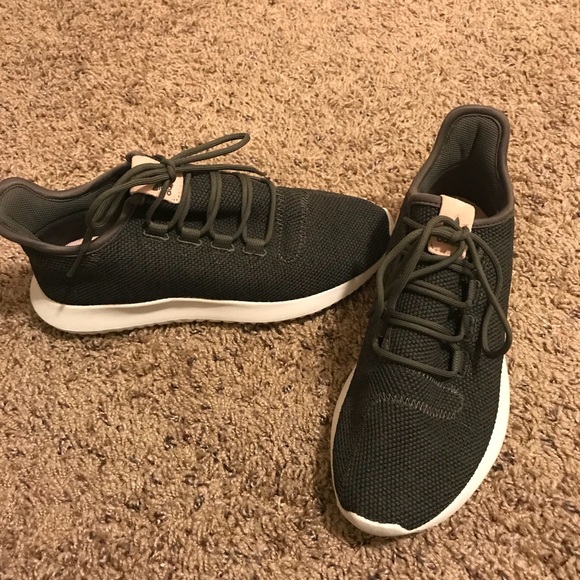 adidas Shoes - Adidas tubular shadow shoes